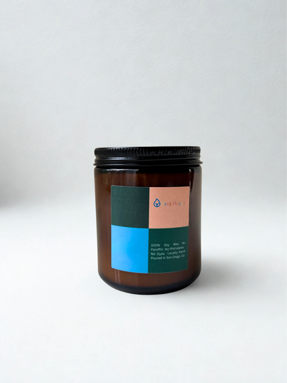 Black Currant & Jasmine Scented Candle